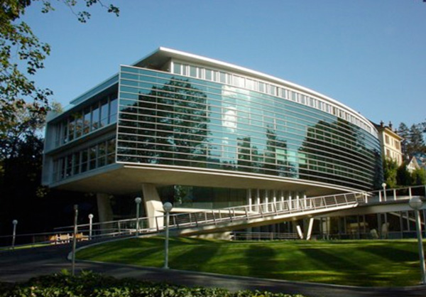 IMD à Lausanne, Extension du Campus