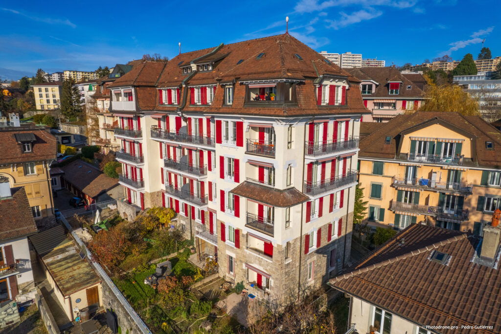Façade rénovée Dranse 20-22 à Lausanne